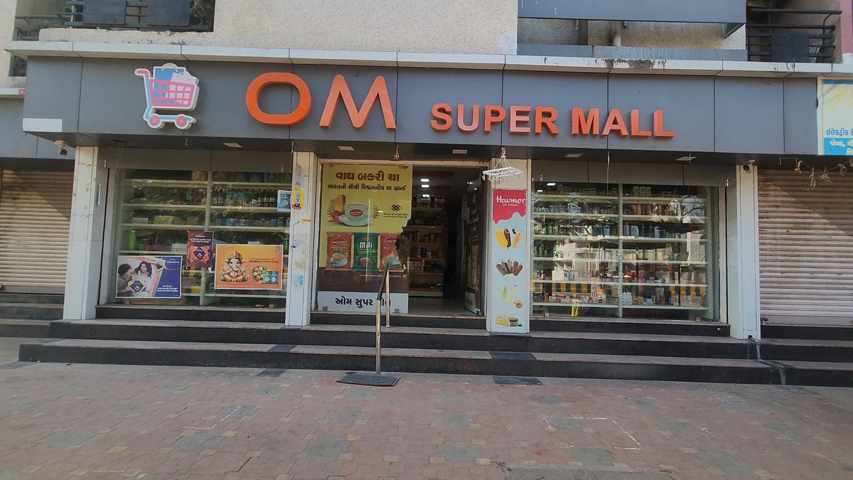 OM SUPER MALL